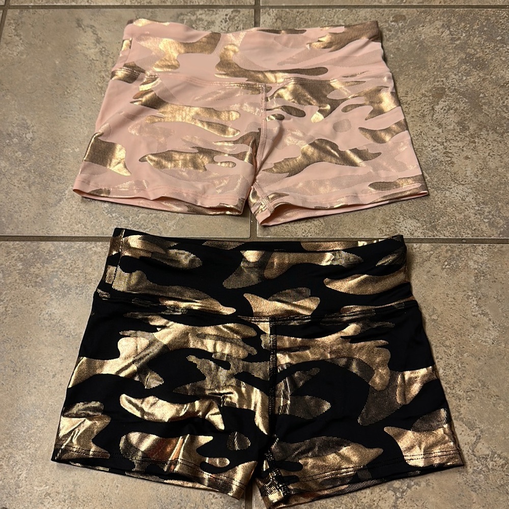 Lucky & Me Gold Foil Camo Print Dance Athletic Bootie Shorts Lot 9/10 Black Pink